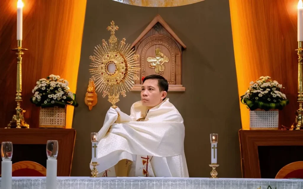 Kolędy na Mszę i poza liturgią - czym się różnią?